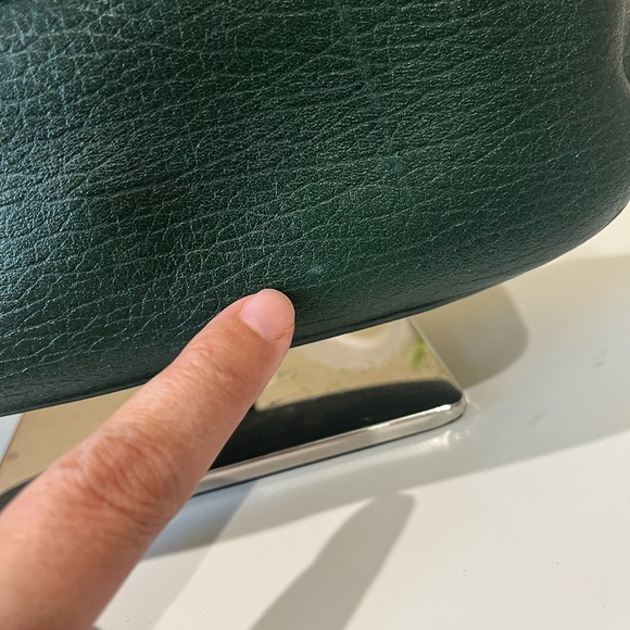 MCM VINTAGE EMERALD GREEN LEATHER BAG - Picture 11 of 15